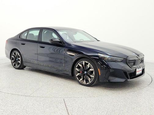 Carbon Black Metallic 2024 BMW i5 M60