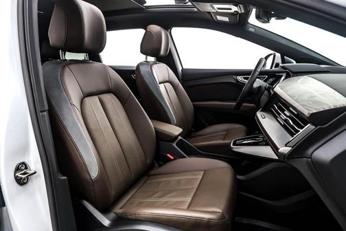 2022 Audi Q4 e-tron Prestige 50 quattro