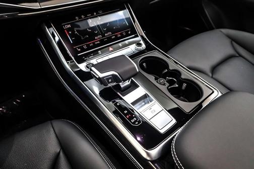 2026 Audi Q7 55 Premium Plus