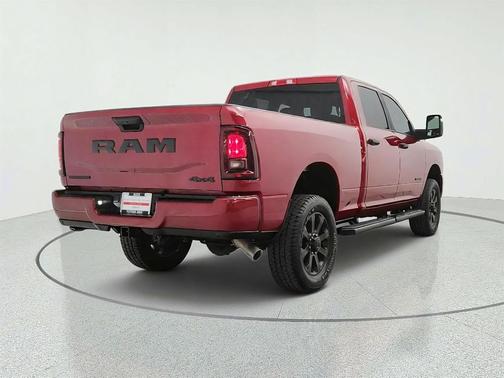Molten Red Pearlcoat 2026 RAM 2500 Big Horn Crew Cab 4x4 6'4' Box