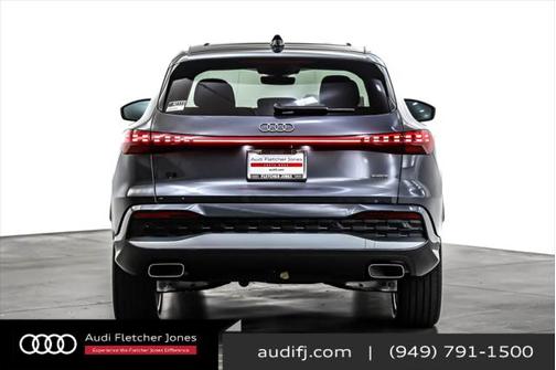 2025 Audi Q5 Premium Plus