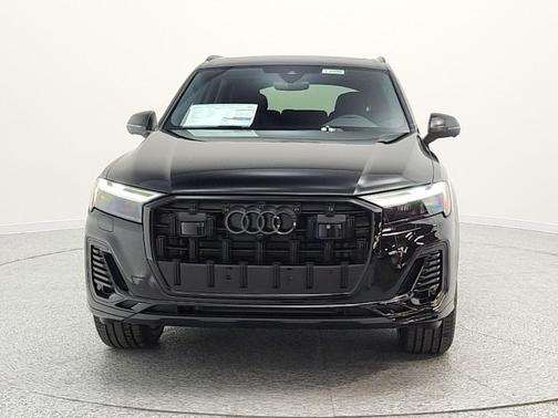 Mythos Black Metallic 2026 Audi Q7 45 Premium