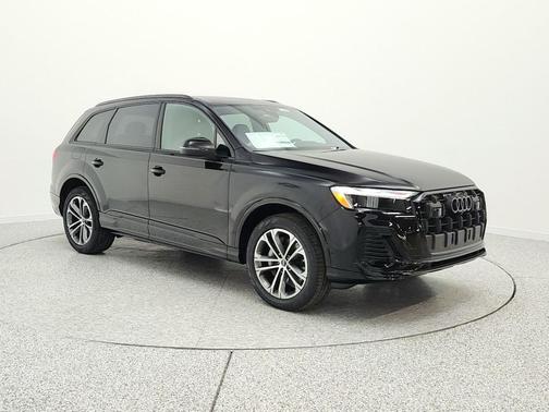 Mythos Black Metallic 2026 Audi Q7 45 Premium