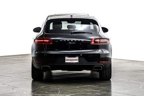 2017 Porsche Macan AWD