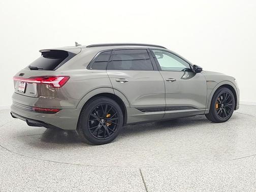 Chronos Gray 2022 Audi e-tron Chronos