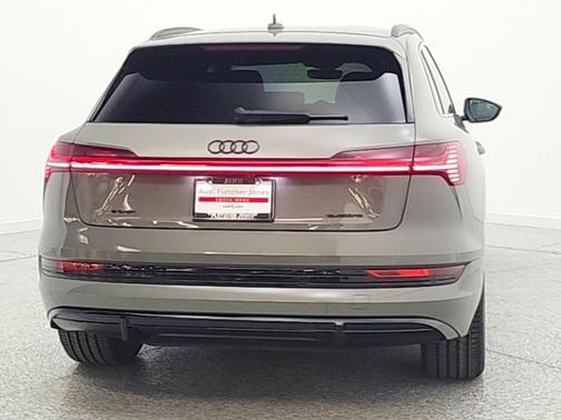 Chronos Gray 2022 Audi e-tron Chronos