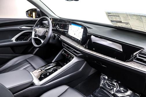 2025 Audi Q5 Premium