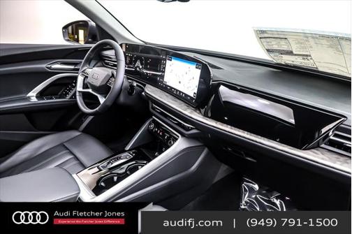 2025 Audi Q5 Premium