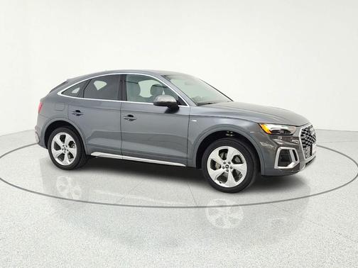 Daytona Gray Pearl Effect 2023 Audi Q5 45 S line Premium Plus