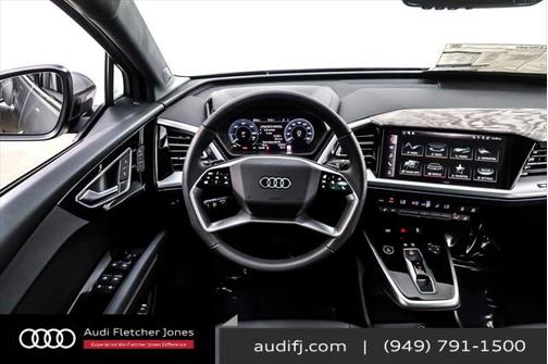 2025 Audi Q4 e-tron Sportback Premium Plus 55 quattro