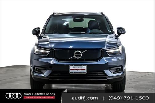 2022 Volvo XC40 Recharge Pure Electric P8 Twin Plus