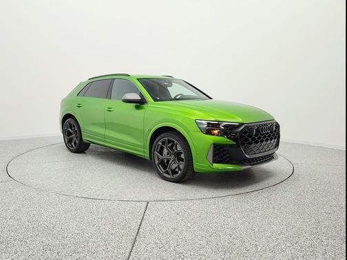 Audi Exclusive Paint 2025 Audi RS Q8 4.0T