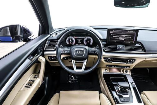 2025 Audi Q5 45 S line Premium