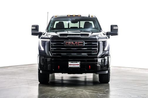 2024 GMC Sierra 2500 AT4
