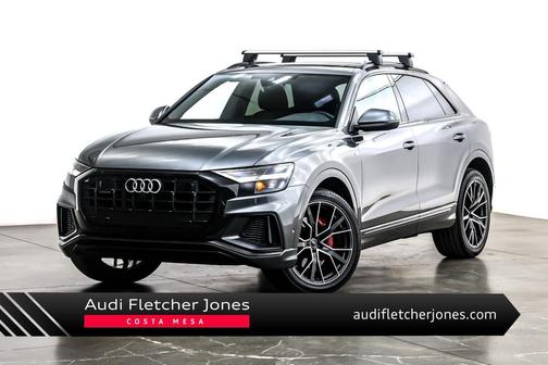 2022 Audi Q8 55 Premium Plus