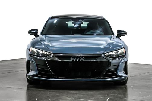 2022 Audi e-tron GT Premium Plus