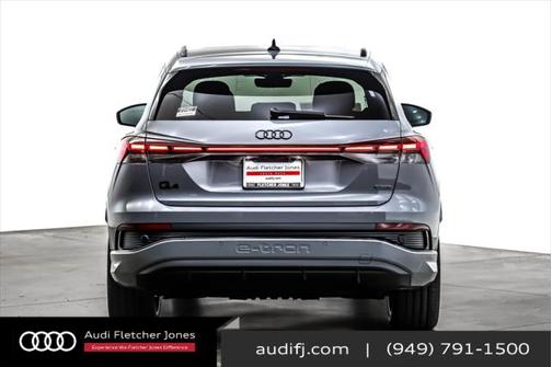 2025 Audi Q4 e-tron Premium Plus 55 quattro