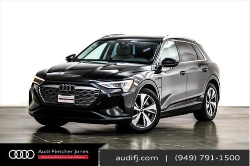 2024 Audi Q8 e-tron Premium Plus