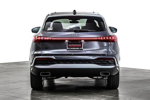 2025 Audi Q5 Premium Plus TFSI quattro S tronic