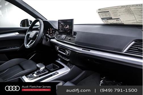 2025 Audi Q5 45 S line Premium