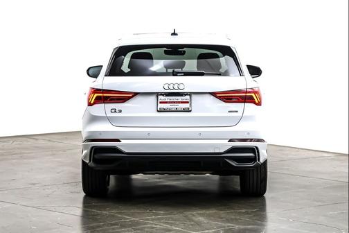 2025 Audi Q3 45 S line Premium Plus
