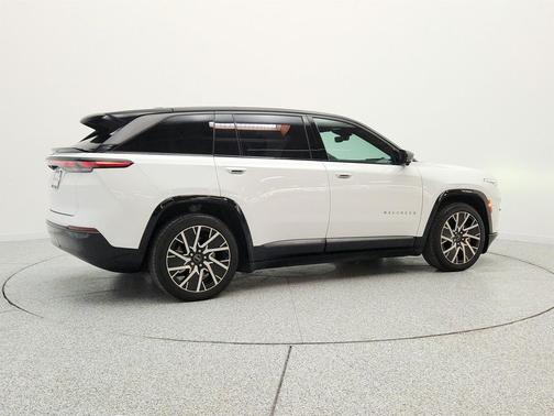 Bright White Clearcoat 2025 Jeep Wagoneer S Limited