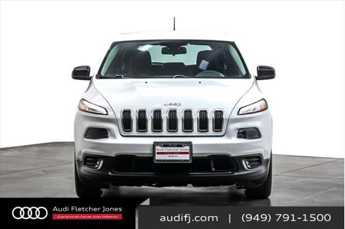 2017 Jeep Cherokee Sport