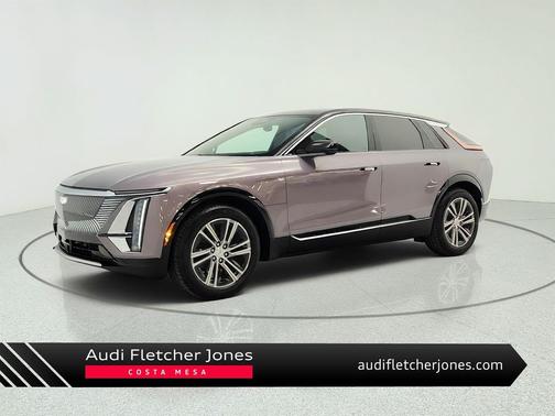 Celestial Metallic 2025 Cadillac LYRIQ Luxury