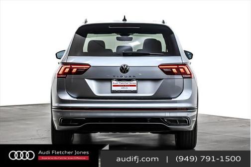 2023 Volkswagen Tiguan 2.0T SE R-Line Black