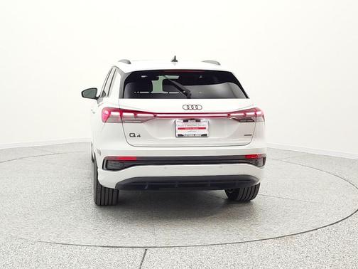 Glacier White Metallic 2023 Audi Q4 e-tron Premium 50 quattro
