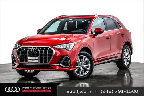 2022 Audi Q3 45 S line Premium