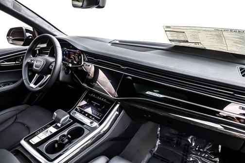 2026 Audi Q8 55 Prestige