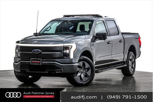 2023 Ford F-150 Lightning XLT