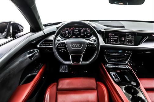 2024 Audi RS e-tron GT quattro