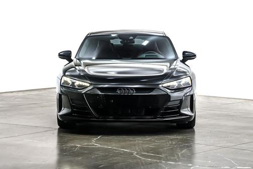 2024 Audi RS e-tron GT quattro