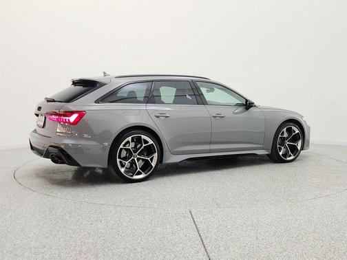 Nardo Gray 2025 Audi RS 6 Avant 4.0T