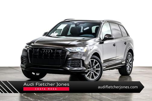 2023 Audi Q7 45 Premium Plus