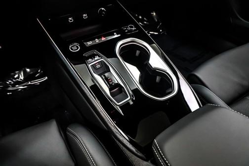 2026 Audi A6 Premium Plus quattro S tronic