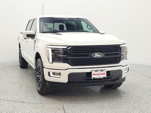 Star White Metallic Tri-Coat 2025 Ford F-150 Platinum