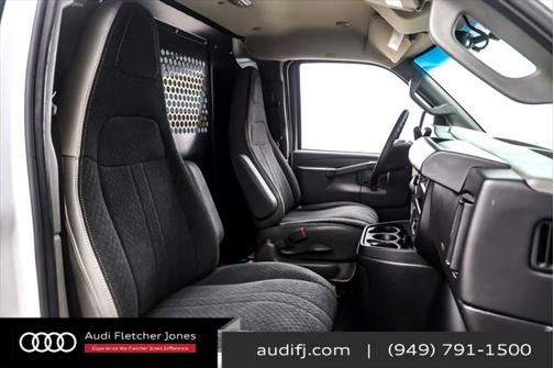 2023 GMC Savana 2500 Work Van