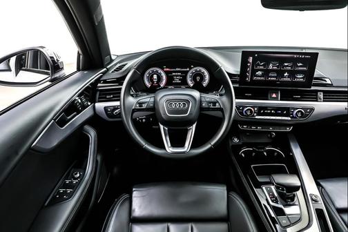 2023 Audi A4 45 S line Premium Plus