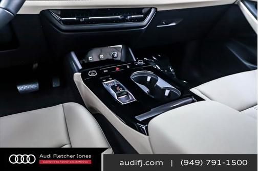 2025 Audi Q6 e-tron Premium quattro