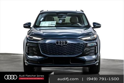 2025 Audi Q6 e-tron Premium quattro