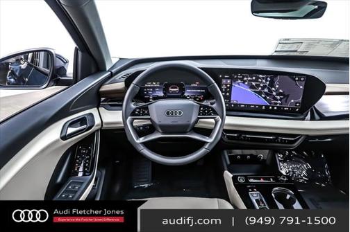 2025 Audi Q6 e-tron Premium quattro