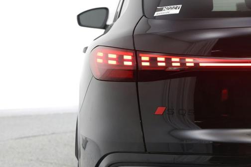 Mythos Black Metallic 2026 Audi SQ5 3.0T Premium Plus