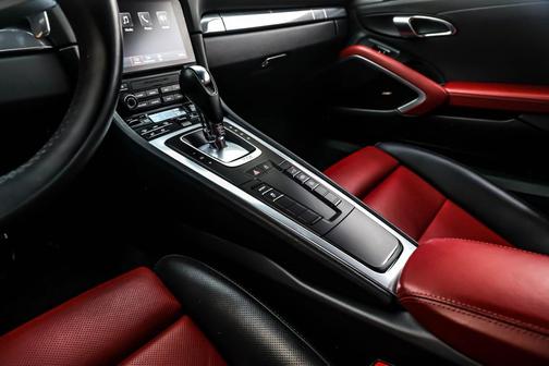 2022 Porsche 718 Cayman Coupe