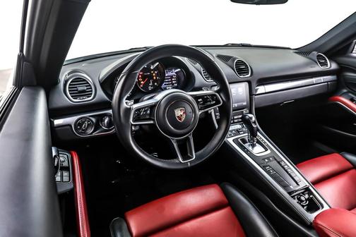 2022 Porsche 718 Cayman Coupe