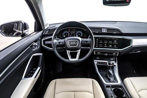 2023 Audi Q3 45 S line Premium Plus