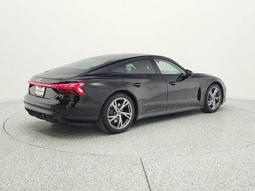 Mythos Black Metallic 2024 Audi e-tron GT Prestige quattro