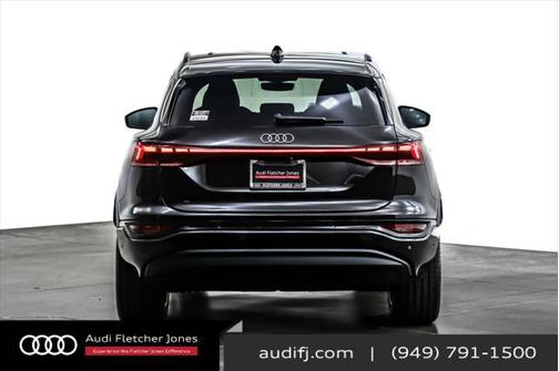 2025 Audi Q6 e-tron Premium Plus quattro